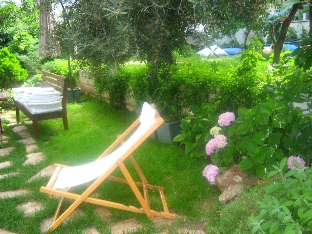 Mavi Pension Hotell Ayvalı Exteriör bild