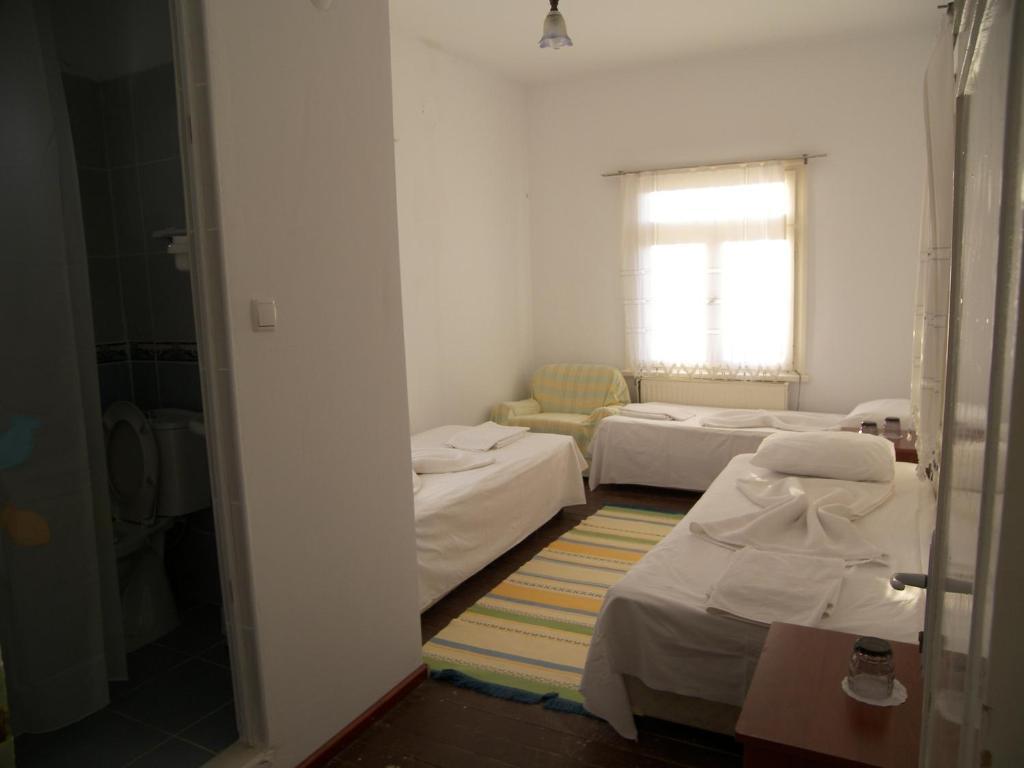 Mavi Pension Hotell Ayvalı Exteriör bild